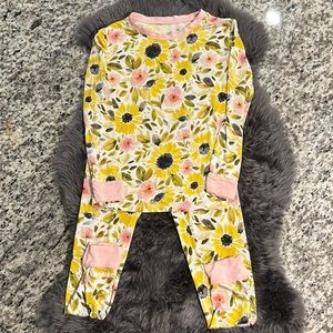 Little Sleepies Sunflower Floral Print Two Piece Set Size 4T
